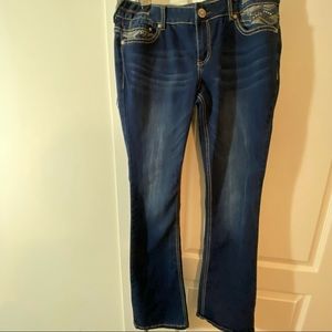 Amethyst brand junior’s boot cut jeans size 13